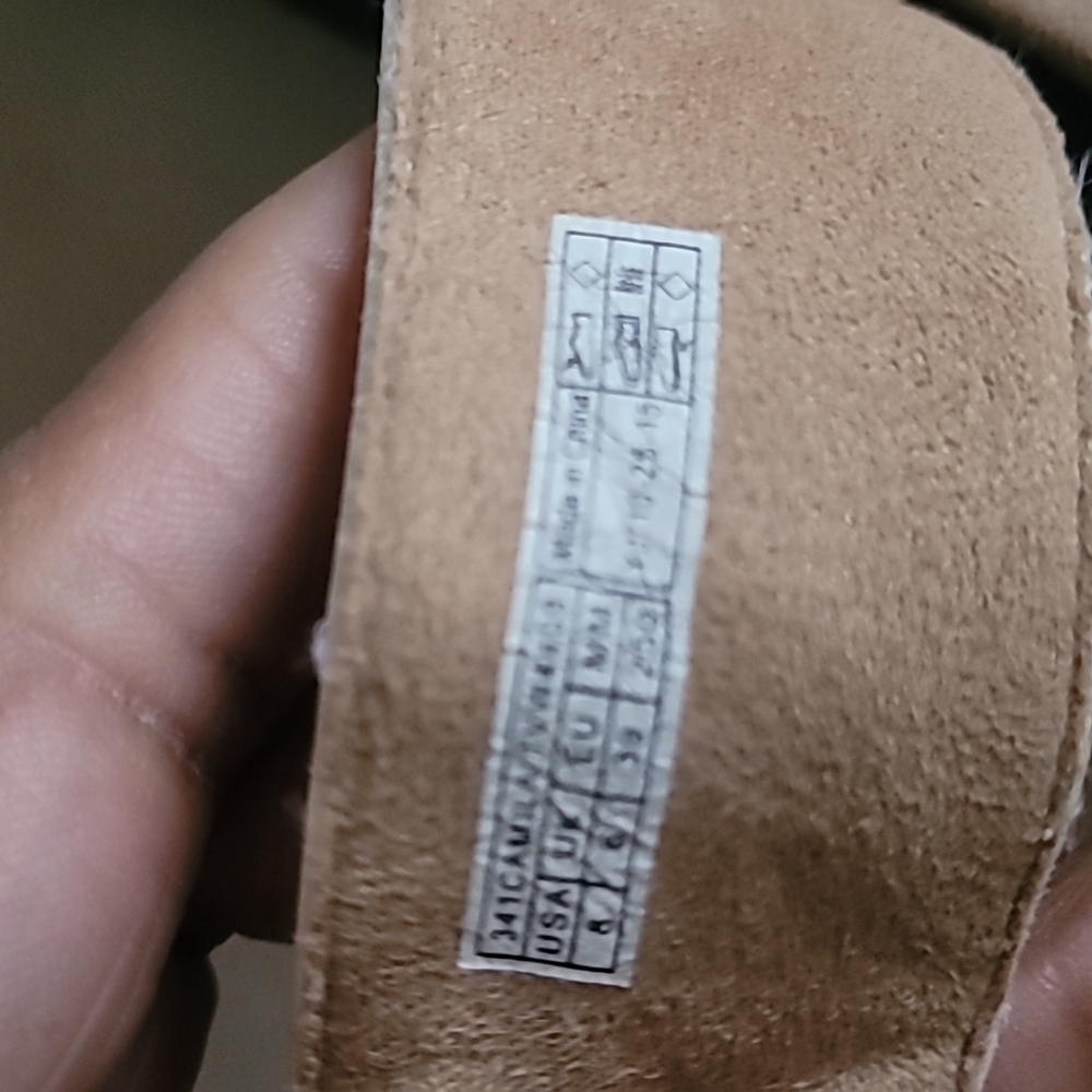 Vionic Adjustable Slides For Females - image 4